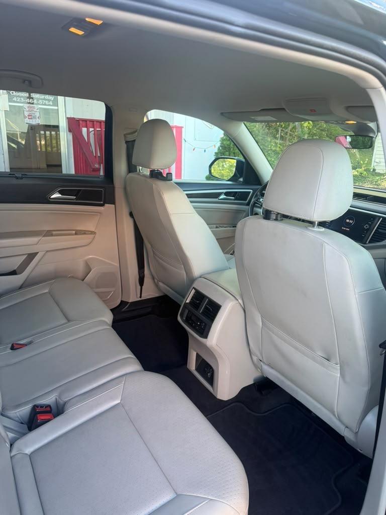 2018 Volkswagen Atlas - $15,995