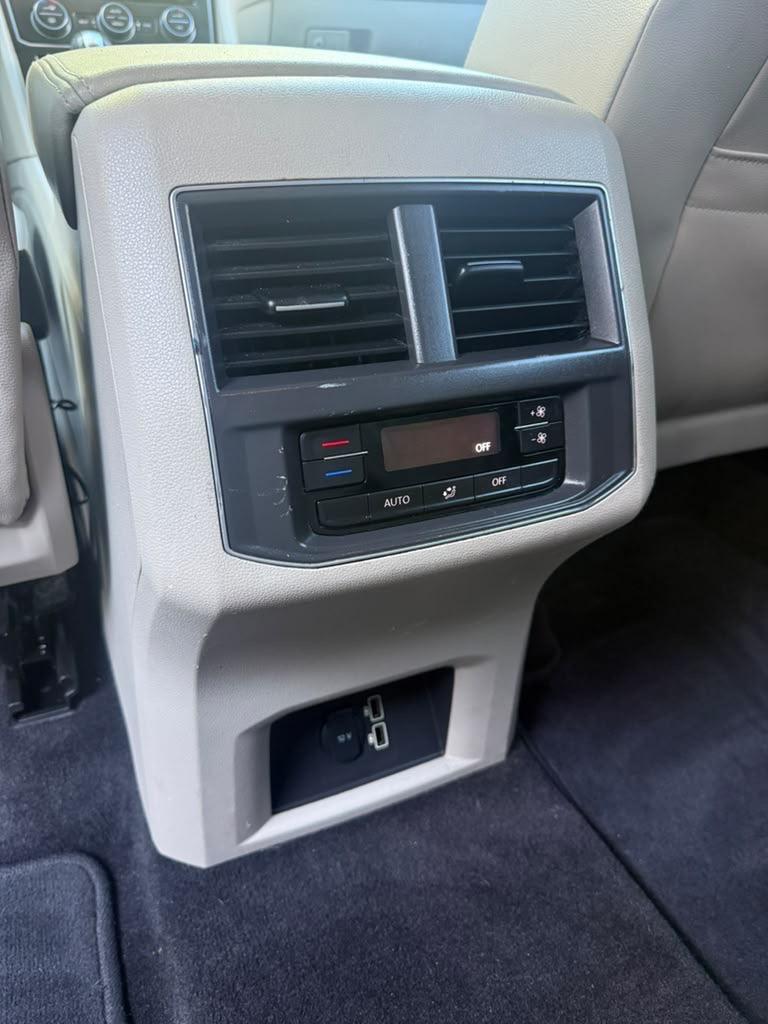 2018 Volkswagen Atlas - $15,995