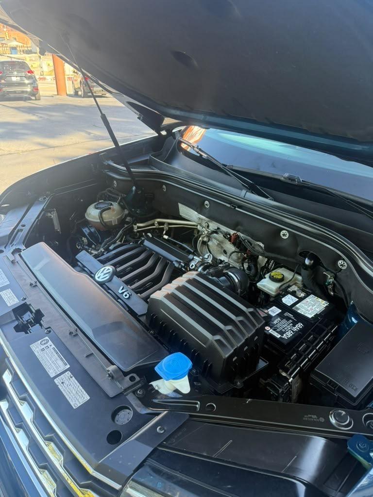 2018 Volkswagen Atlas - $15,995