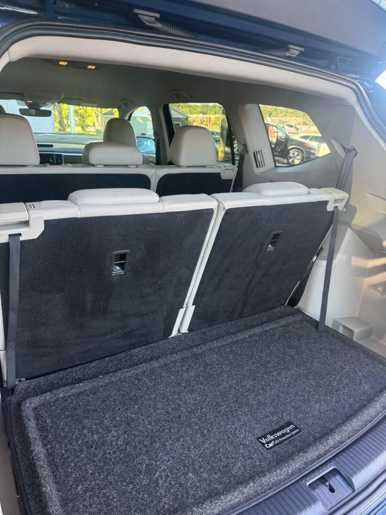 2018 Volkswagen Atlas - $15,995