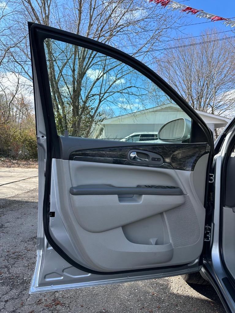 2014 Buick Enclave Leather photo