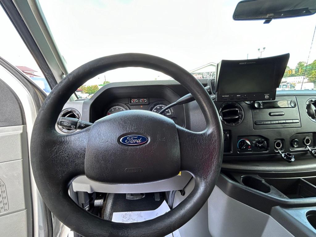 2014 Ford E-150 E-150 photo