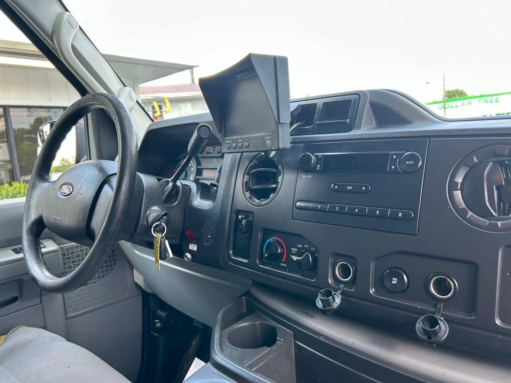 2014 Ford E-150 E-150 photo