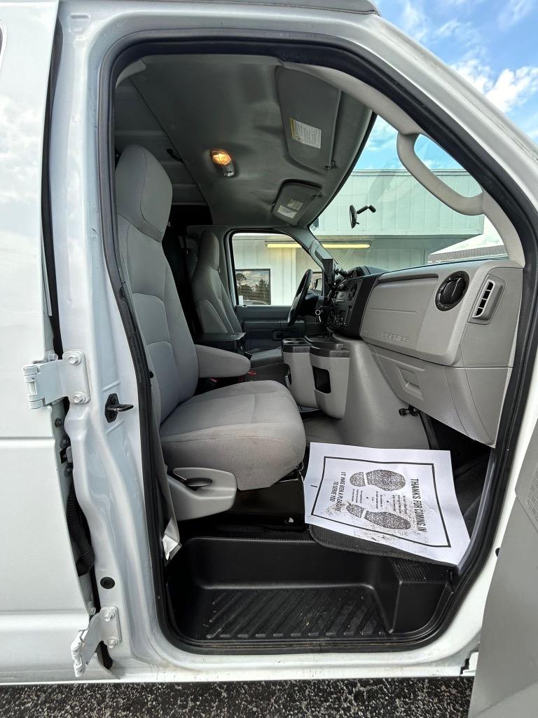 2014 Ford E-150 E-150 photo