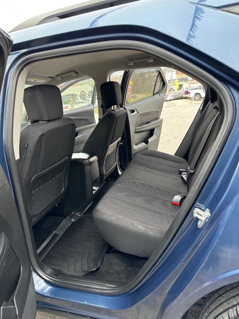 2016 Chevrolet Equinox LT photo