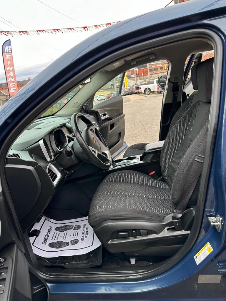2016 Chevrolet Equinox LT photo