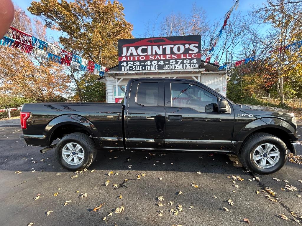 Black 2015 Ford F-150 Lariat SuperCab Pickup Truck 4X2 Automatic