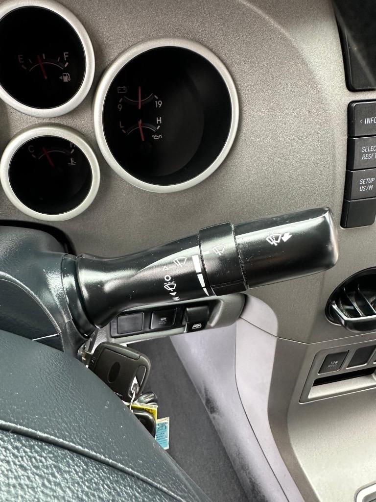 2012 Toyota Tundra Grade photo
