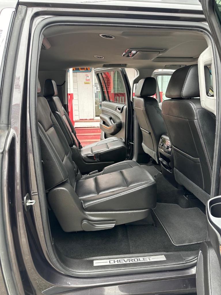 2017 Chevrolet Suburban 1500 Premier photo