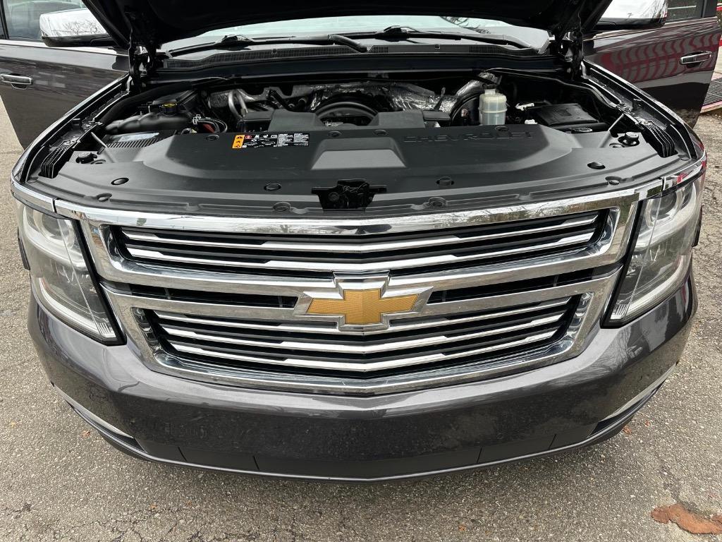 2017 Chevrolet Suburban 1500 Premier photo