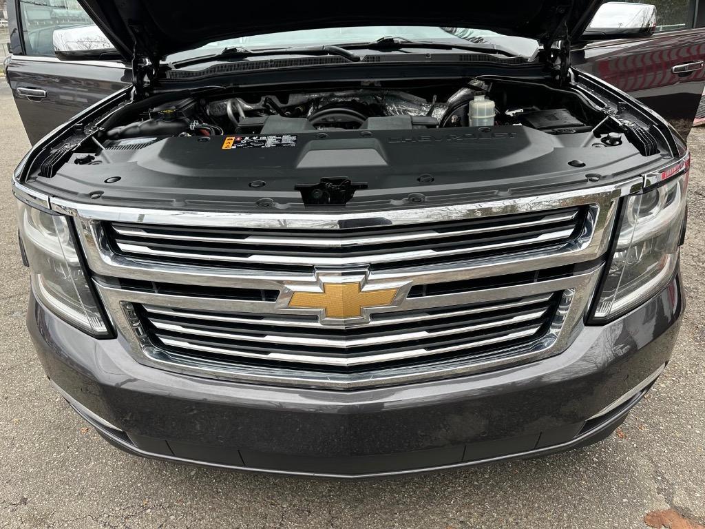 2017 Chevrolet Suburban 1500 Premier photo