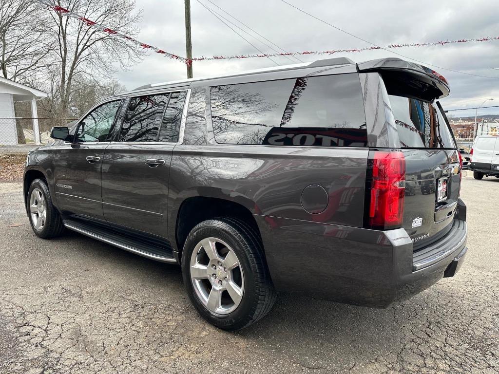 2017 Chevrolet Suburban 1500 Premier photo