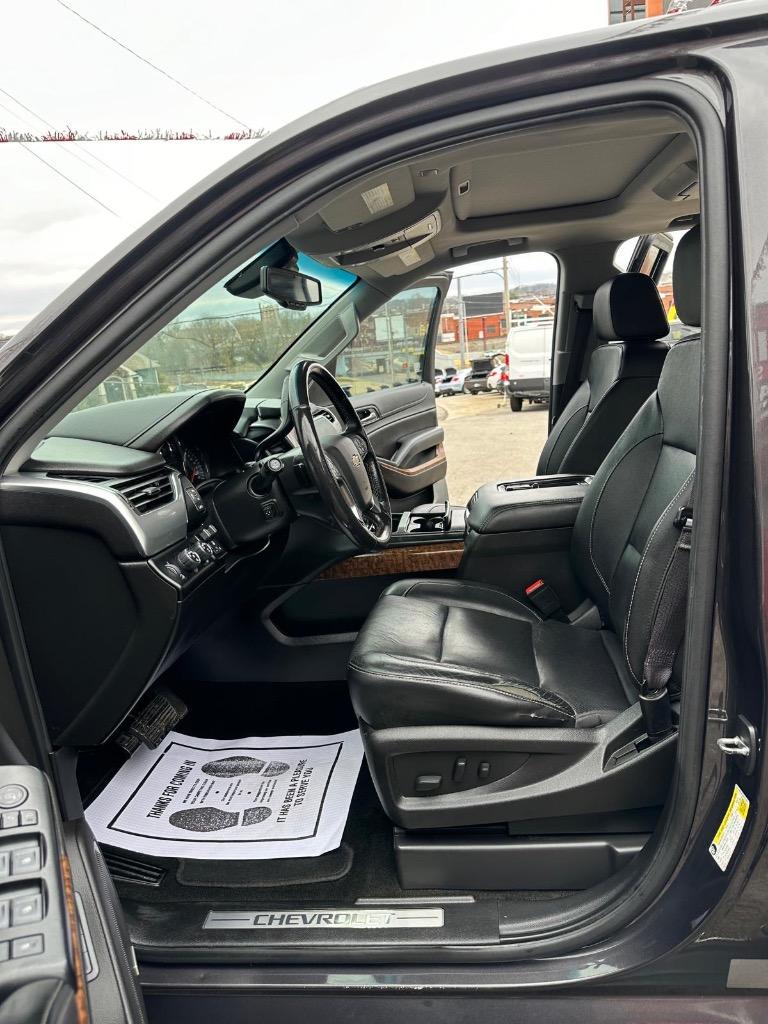 2017 Chevrolet Suburban 1500 Premier photo