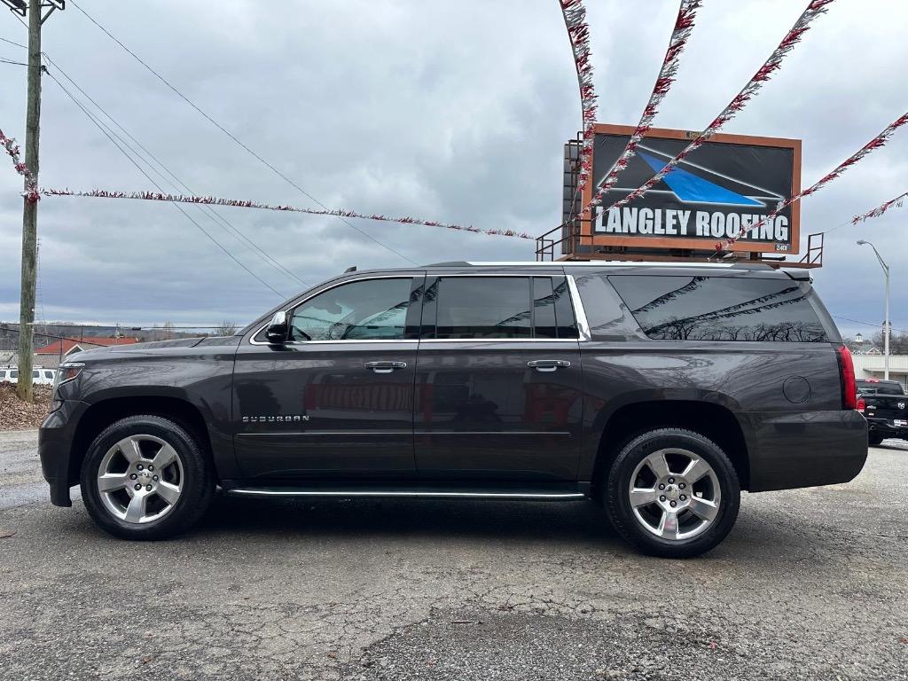 2017 Chevrolet Suburban 1500 Premier photo