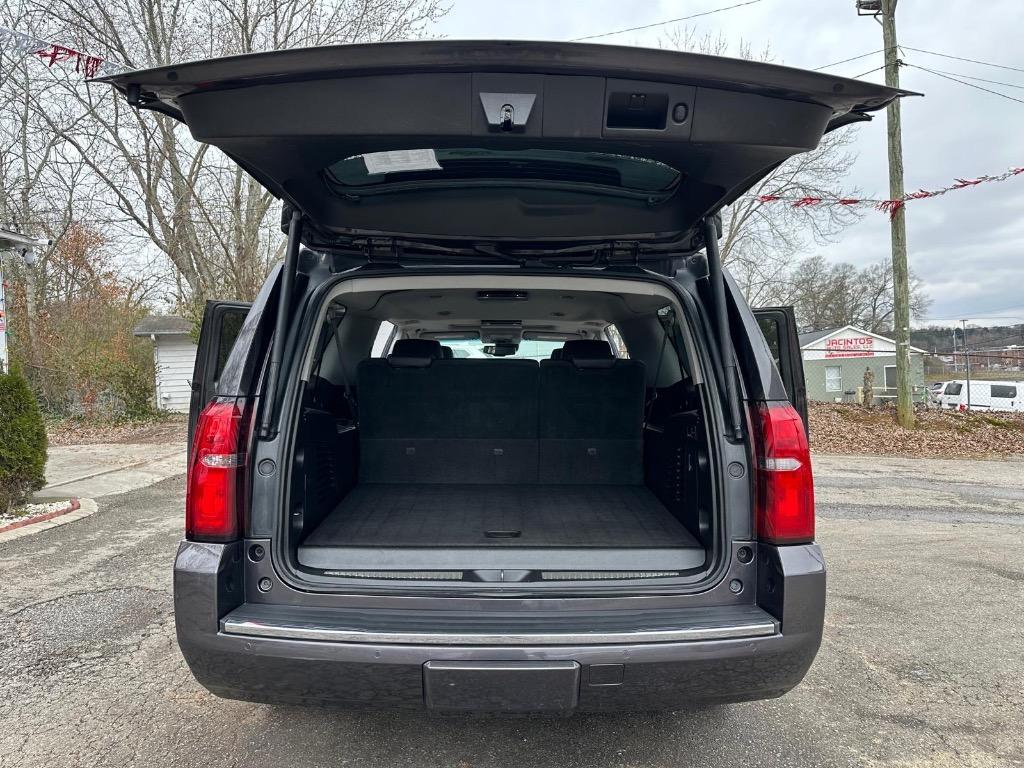 2017 Chevrolet Suburban 1500 Premier photo