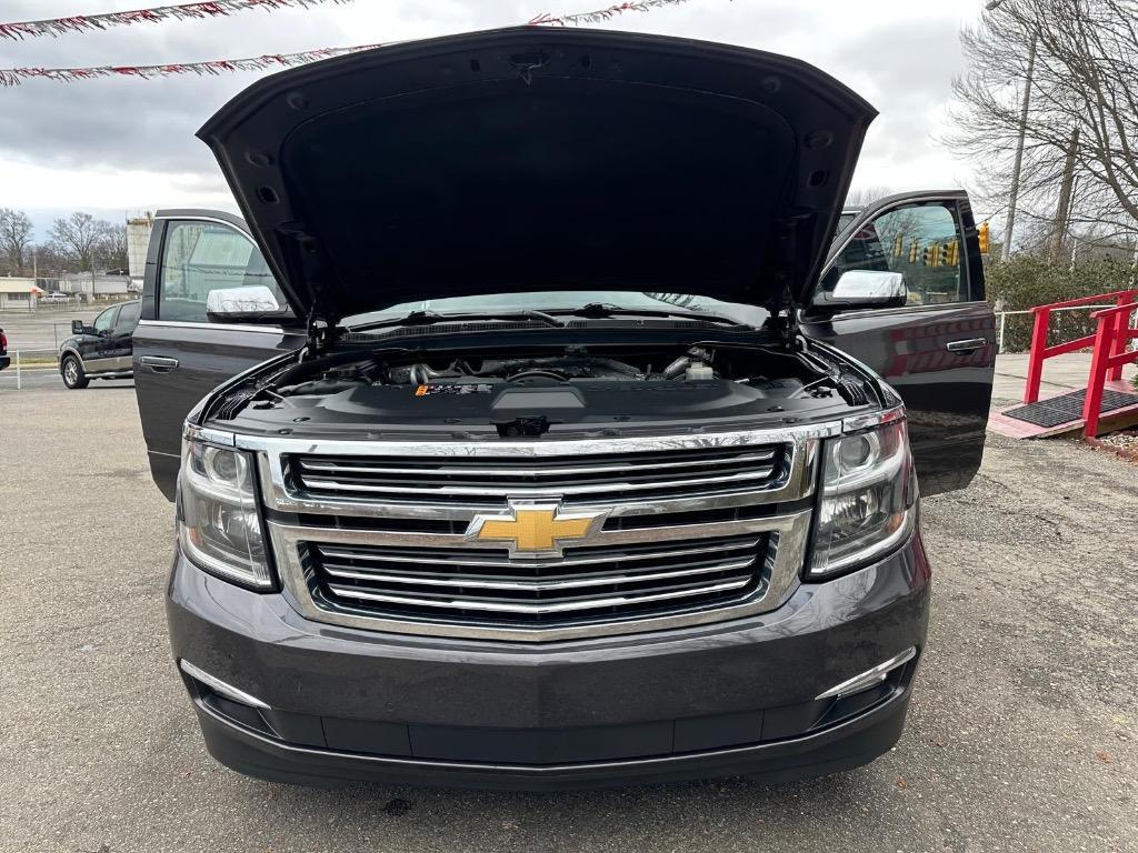 2017 Chevrolet Suburban 1500 Premier photo
