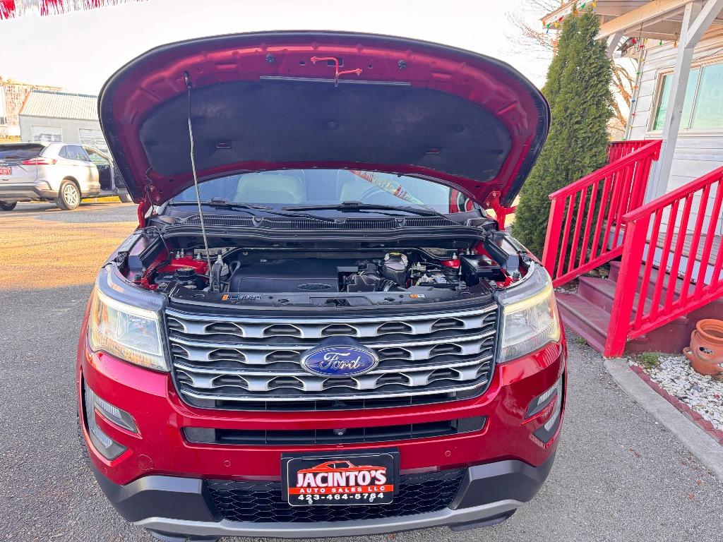 2016 Ford Explorer Limited photo