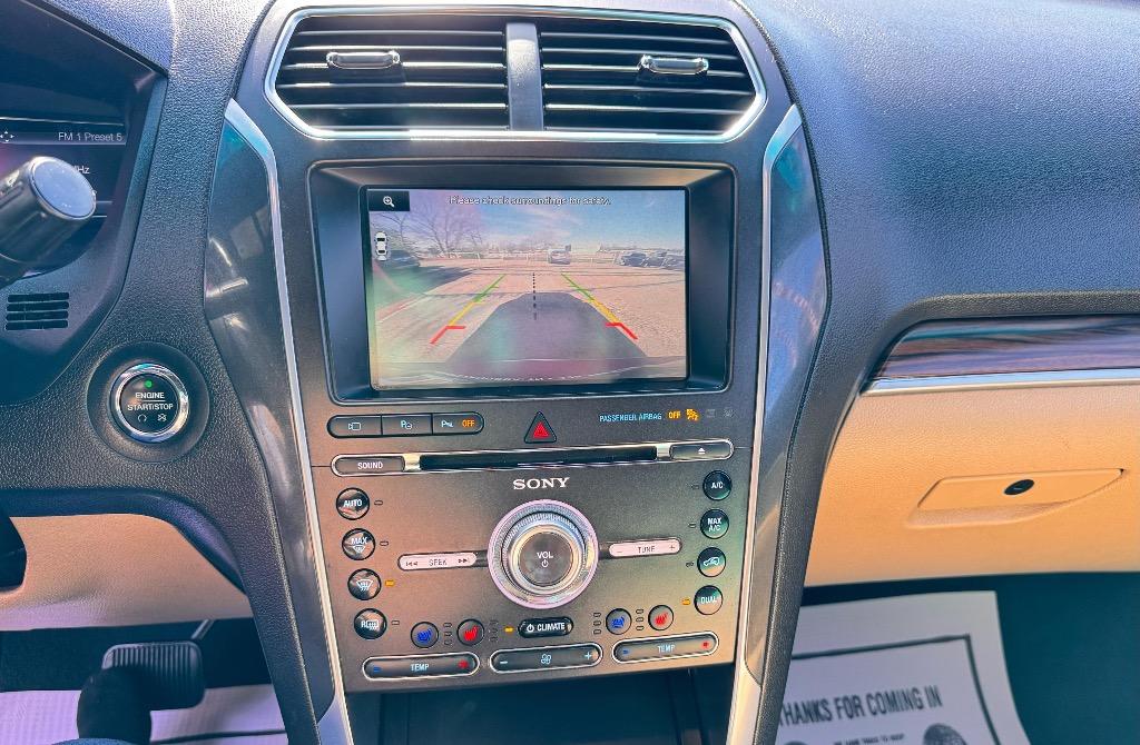 2016 Ford Explorer Limited photo