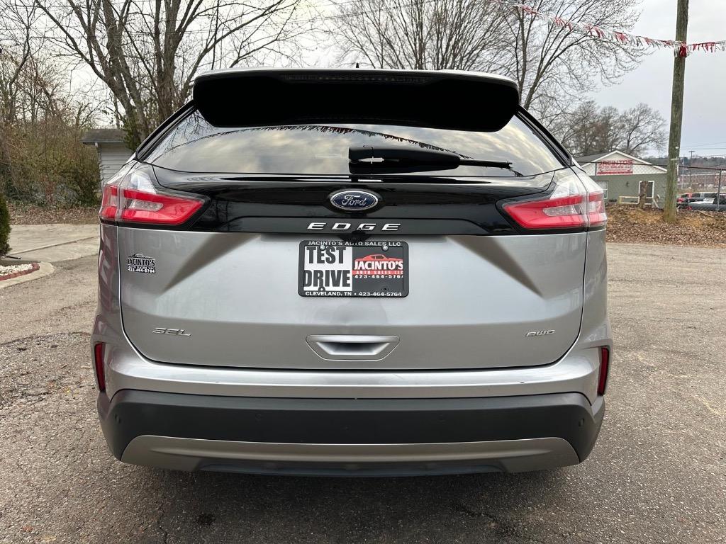 2023 Ford Edge SEL photo