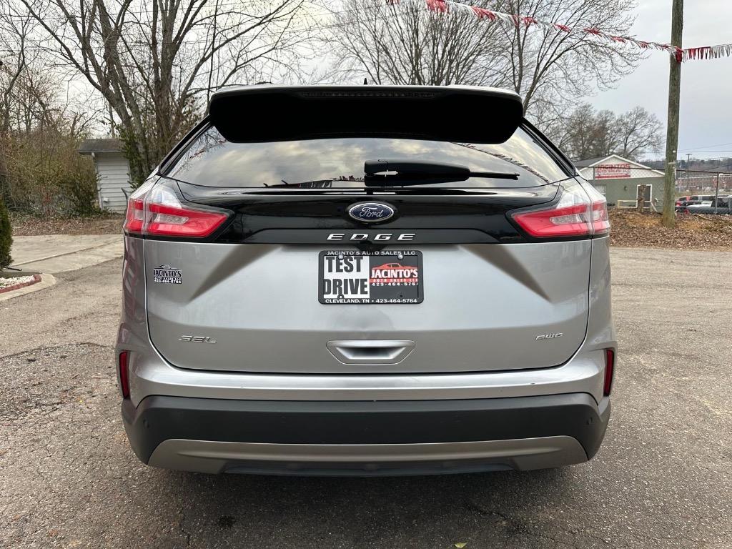 2023 Ford Edge SEL photo