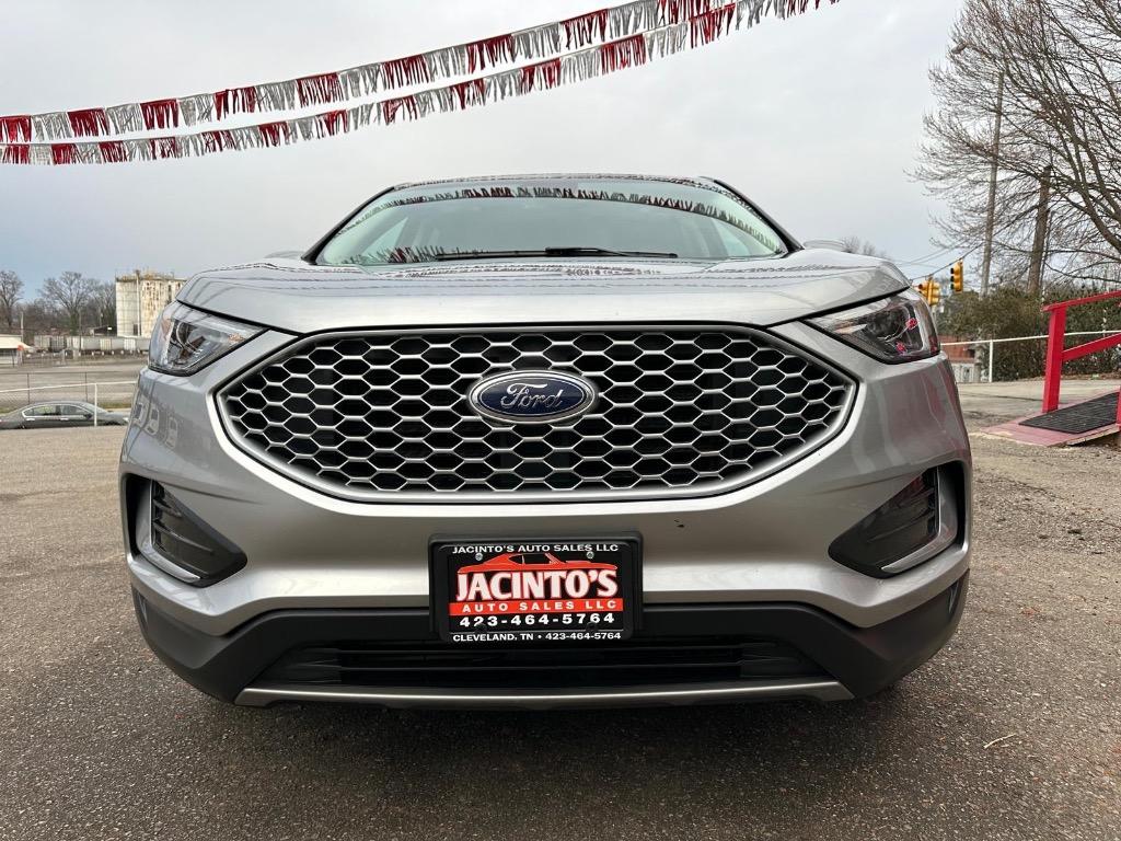 2023 Ford Edge SEL photo