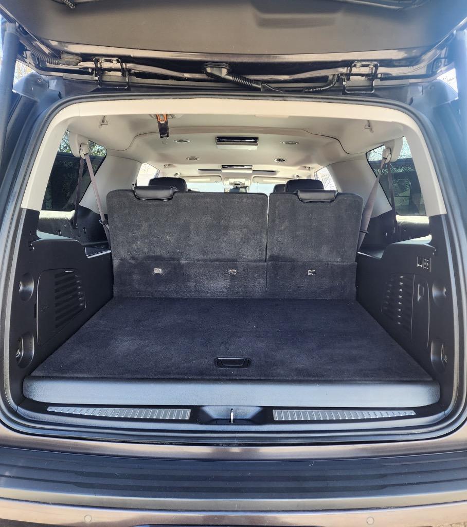 2016 GMC Yukon XL 1500 SLT photo