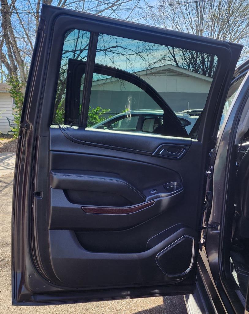 2016 GMC Yukon XL 1500 SLT photo