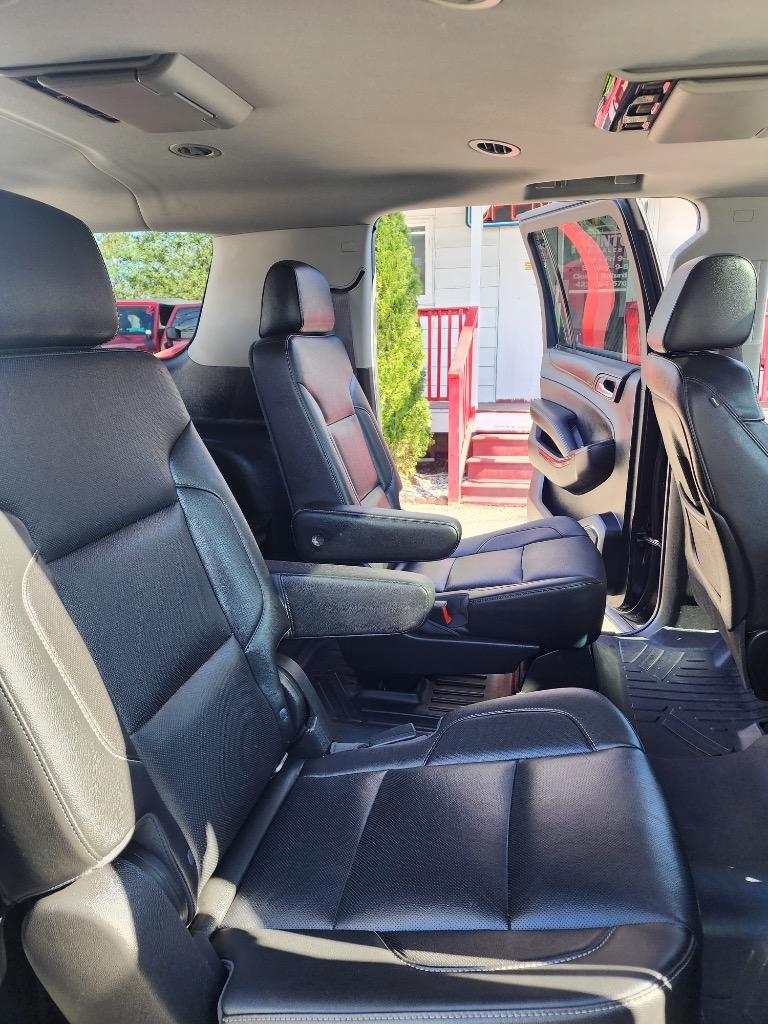 2016 GMC Yukon XL 1500 SLT photo