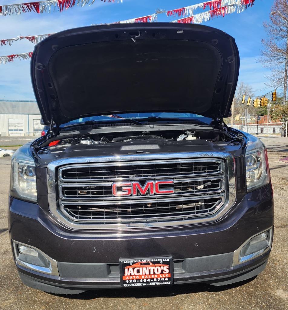 2016 GMC Yukon XL 1500 SLT photo