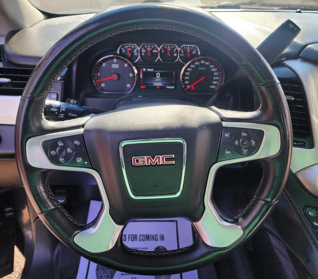 2016 GMC Yukon XL 1500 SLT photo