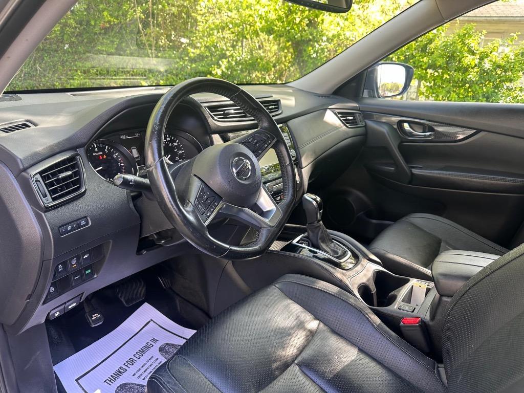 2017 Nissan Rogue SL photo