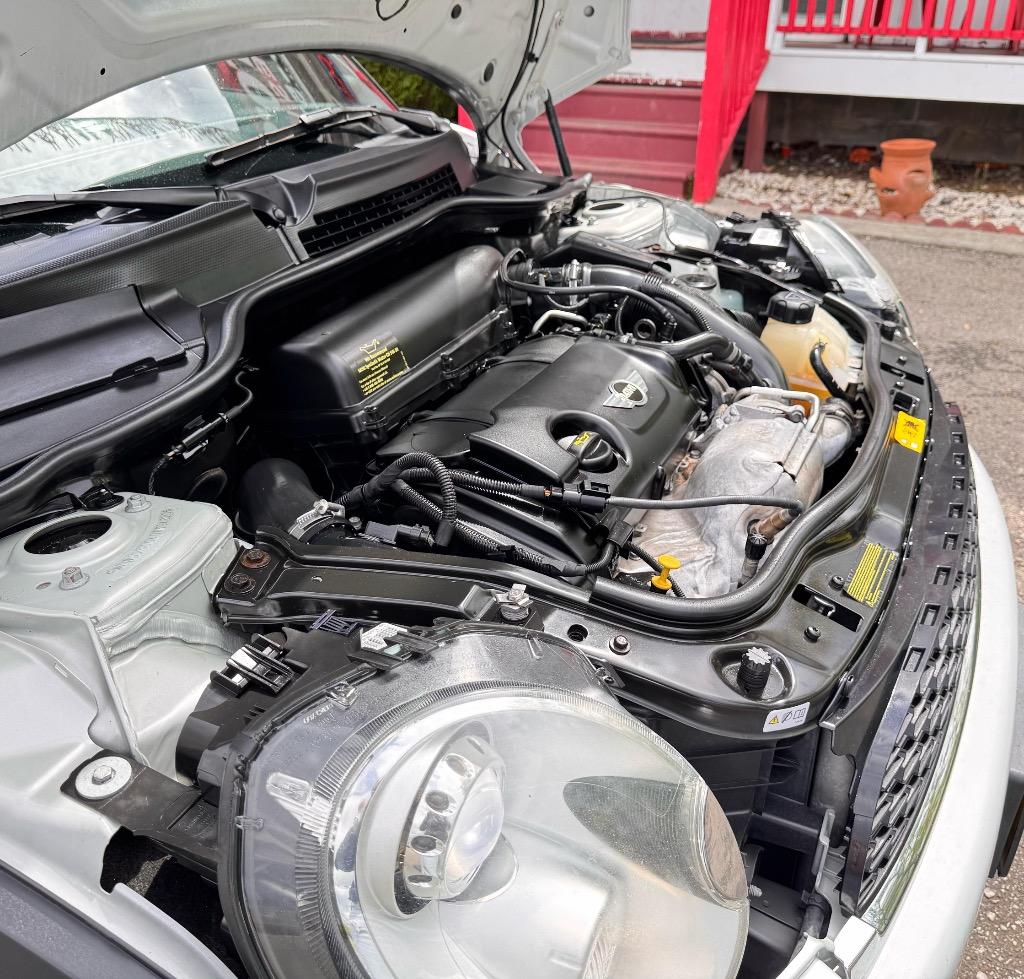 2013 MINI Cooper S photo