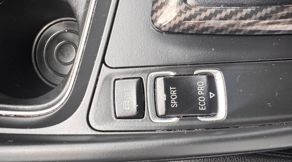 2014 BMW MDX 320i photo