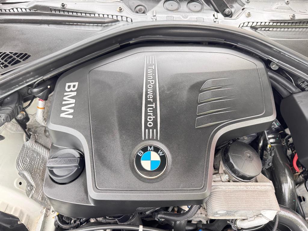 2014 BMW MDX 320i photo