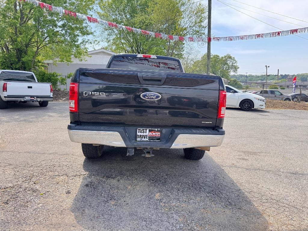 2015 Ford F150 XLT photo