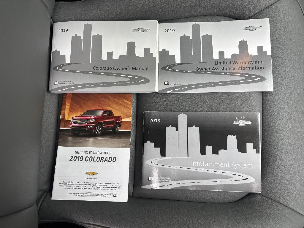 2019 Chevrolet Colorado W/T photo