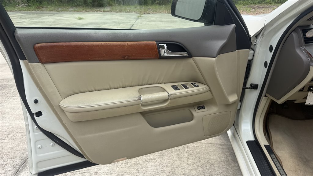 2006 INFINITI M - $4,995