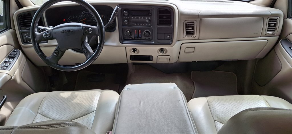 2006 GMC Yukon - $7,495