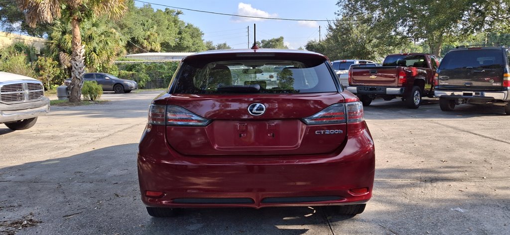 2012 Lexus CT 200h photo