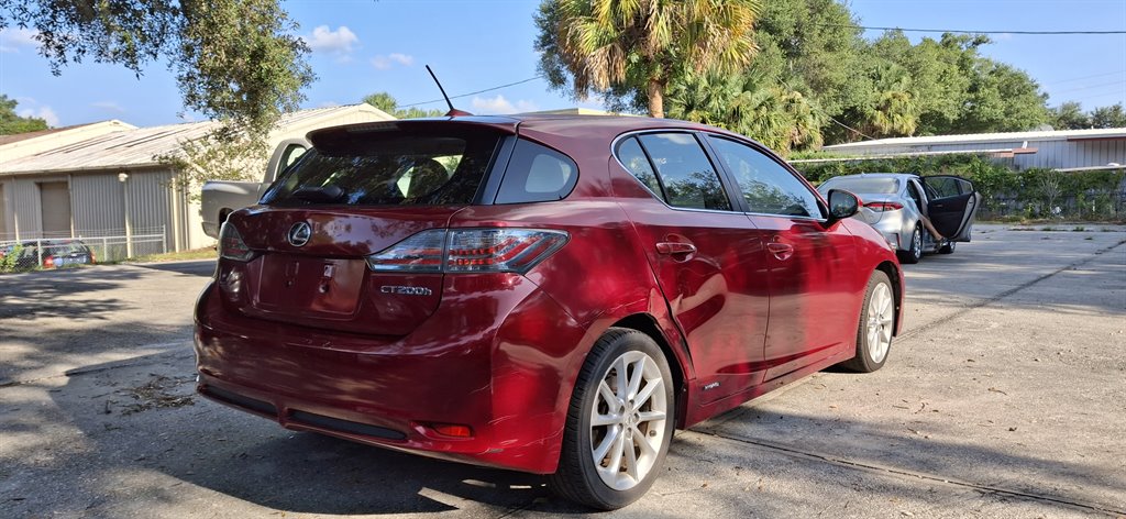 2012 Lexus CT 200h photo