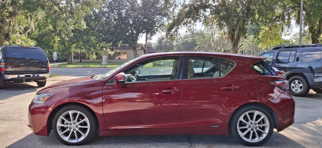 2012 Lexus CT 200h photo