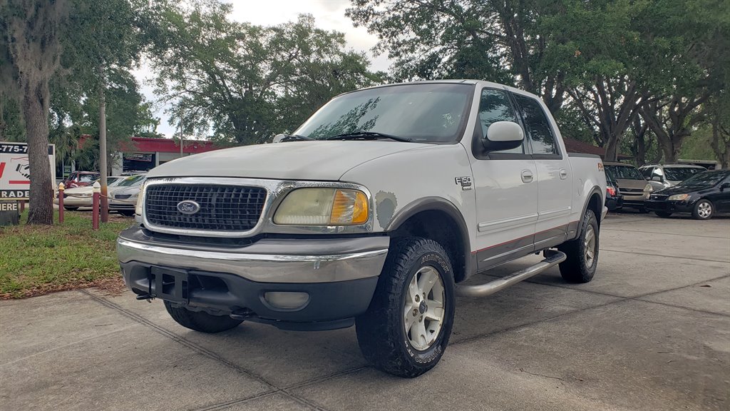 The 2002 Ford F-150 King Ranch photos