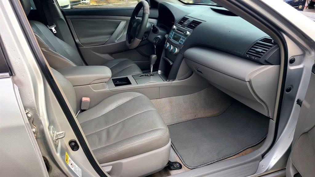 2008 Toyota Camry - $6,495