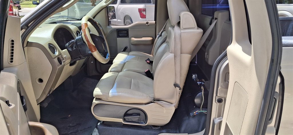 2006 Ford F-150 XL photo