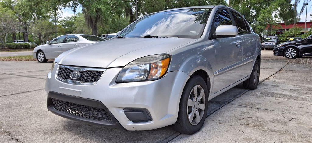 2010 Kia Rio photo