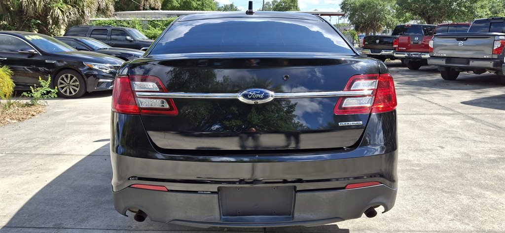 2014 Ford Taurus Police Interceptor photo
