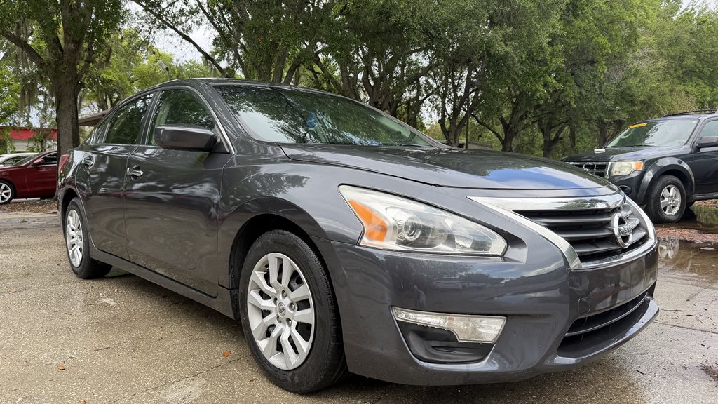 2013 Nissan Altima - $6,495