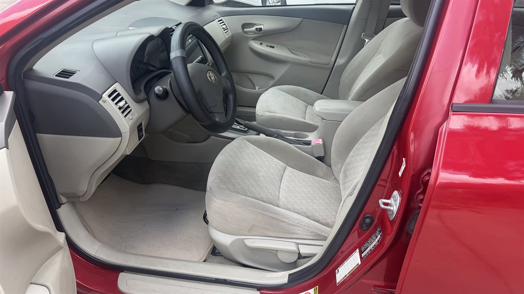 2009 Toyota Corolla - $6,995