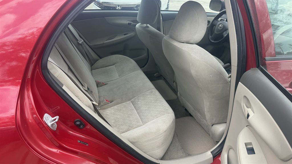 2009 Toyota Corolla - $6,995