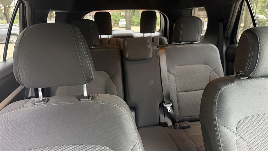 2017 Ford Explorer - $8,995